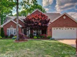 42 Chatel Dr, Little Rock, AR 72223