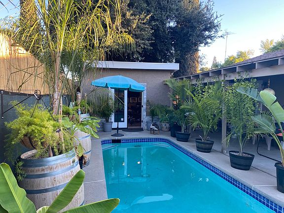 4th image of 3604 Cherokee Ln