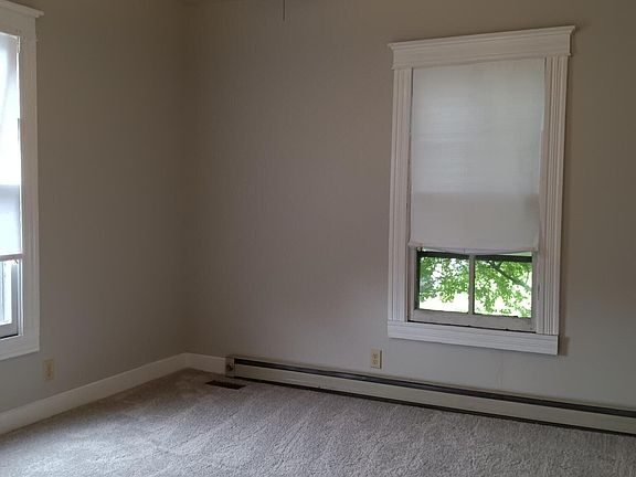 3rd image of 707 Portsmouth Ave
