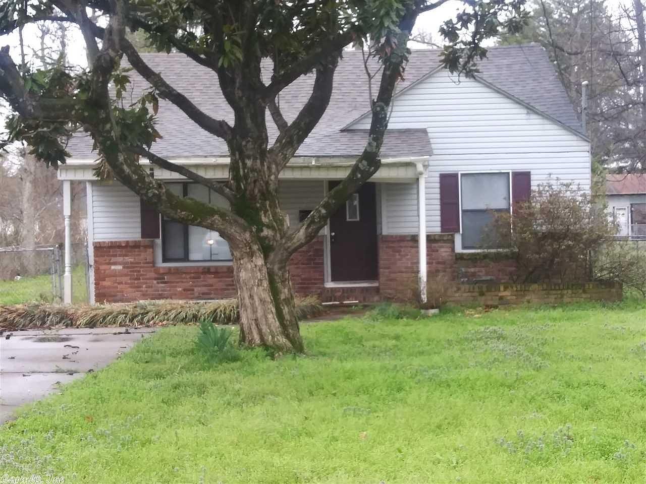 805 N Franklin St Blytheville Ar 72315 Mls 21007755 Zillow