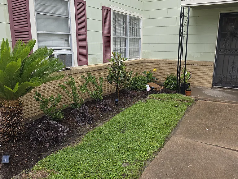 8463 Howard Dr #3 — Photo 2