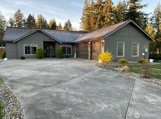 5245 Erlands Point Rd NW, Bremerton, WA 98312