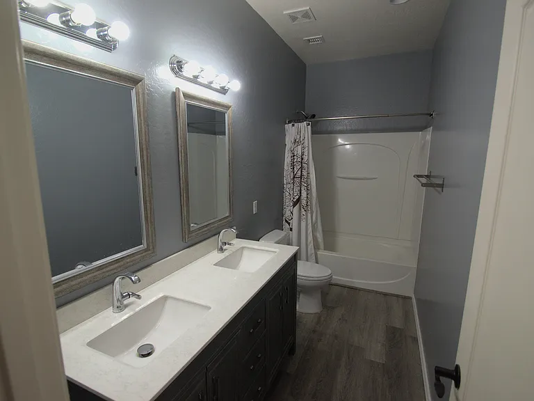 11602 W Virginia Ave — Photo 10