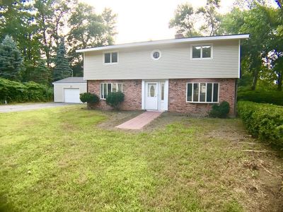24 Pineneedle St, Chelmsford, MA, 01824