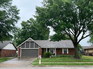 10703 E 98th St N, Owasso, OK 74055
