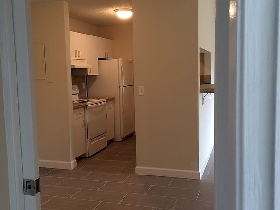 3rd image of 1743 Village Blvd APT 303