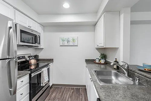 Kenmore Village Apartments Photo 1
