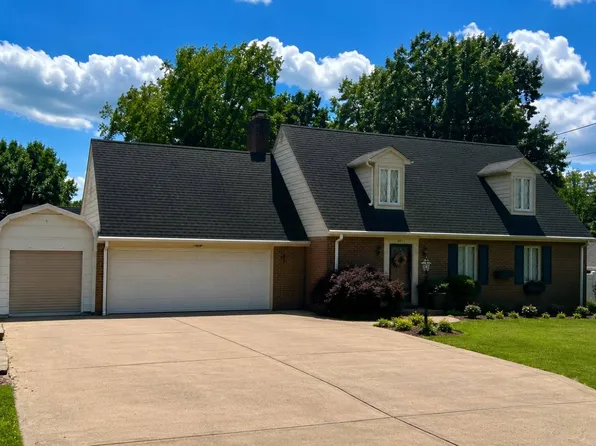 602 Grandview Dr, Spencer, WV 25276