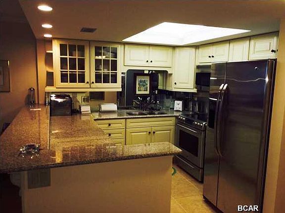 3rd image of 4600 Kingfish Ln #306