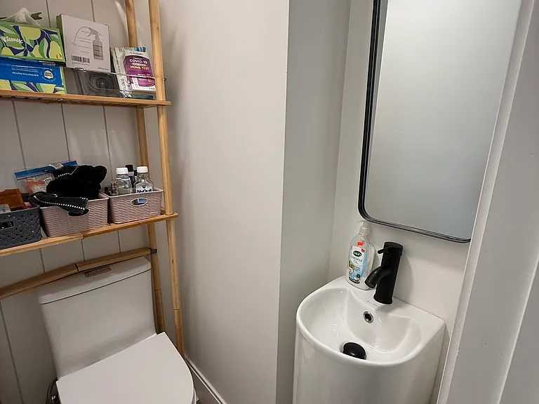 92 Chelsea St #2 — Photo 9