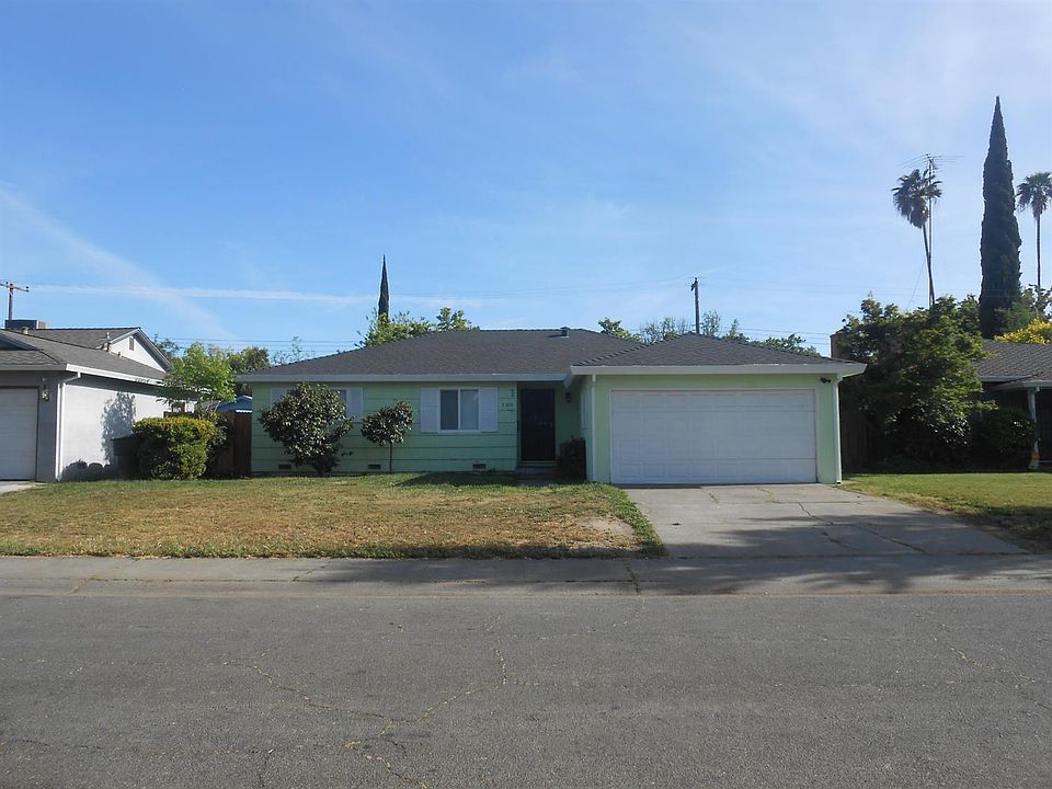 2nd image of 2330 Mangrum Ave