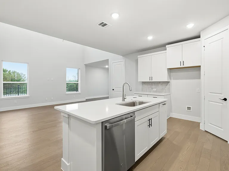 7281 Confetti Ln — Photo 9