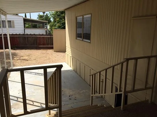 3955 Coffee Rd #82 — Photo 24