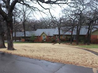 609 Hamill Ln, Guthrie, OK 73044