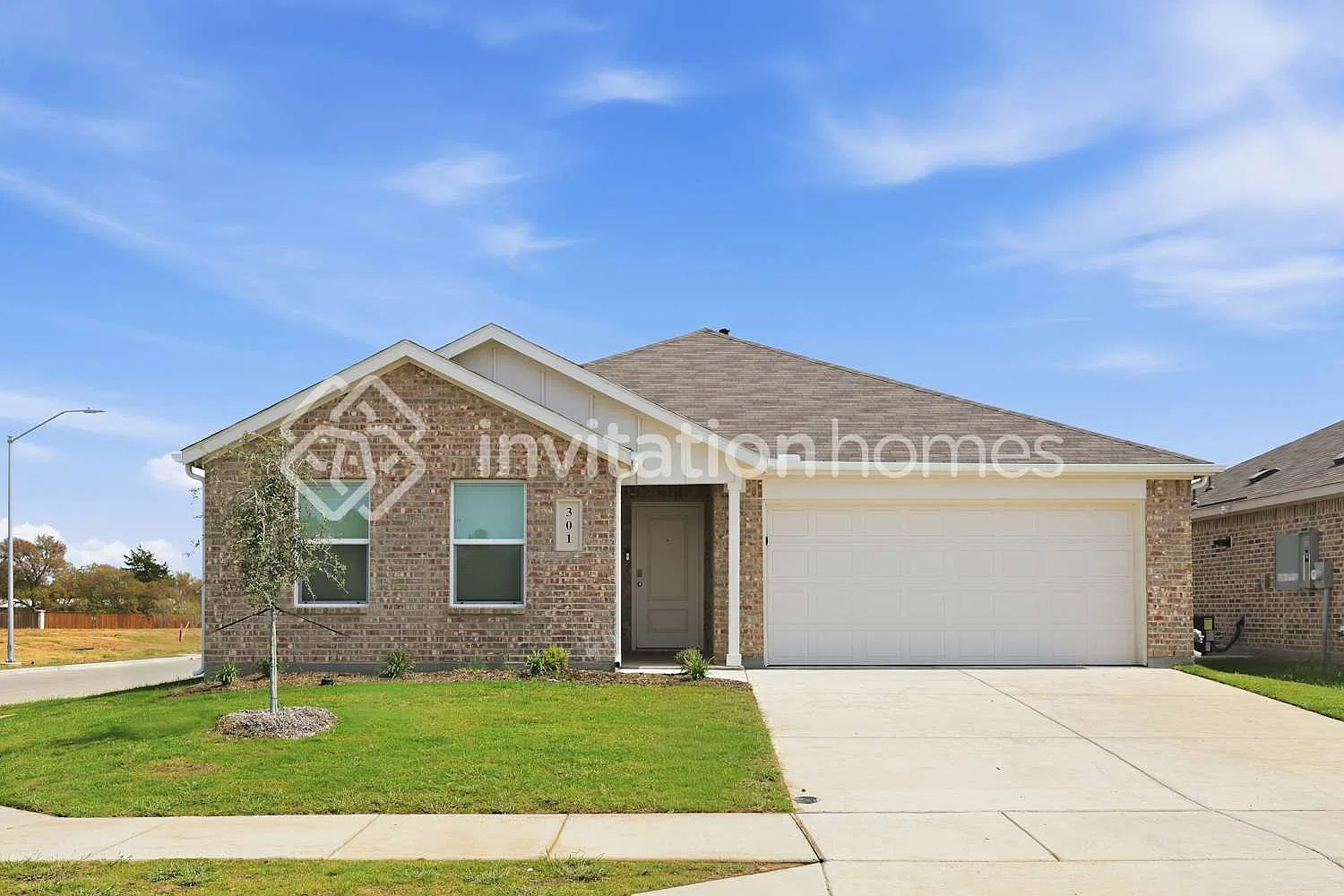 301 Sambal Drive Fort Worth, TX 76140 — Photo 1