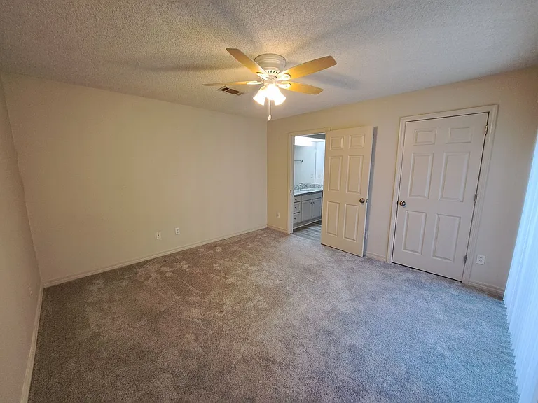 2301 W Michigan Ave #21 — Photo 17