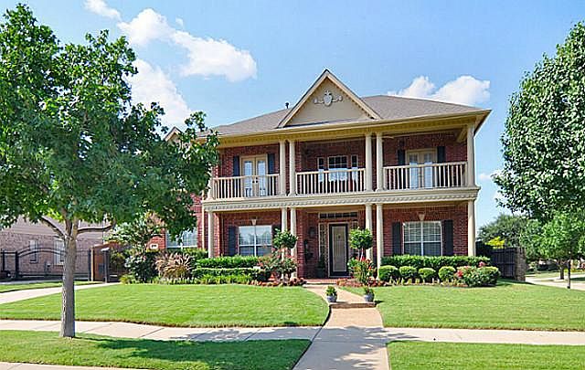 1st image of 2719 Queen Elaine Dr