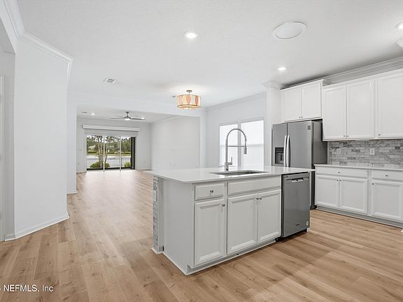 5th image of 48 MARTELLO Drive