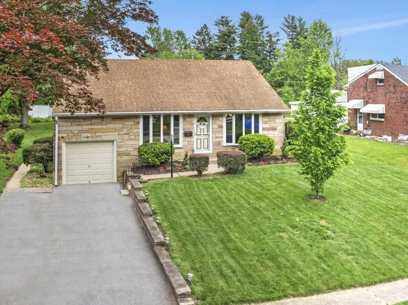 9 Lincoln Ln, Broomall, PA 19008