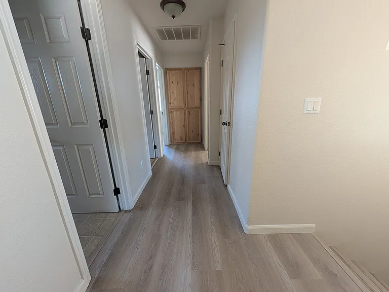 1563 Loon Lake St — Photo 9
