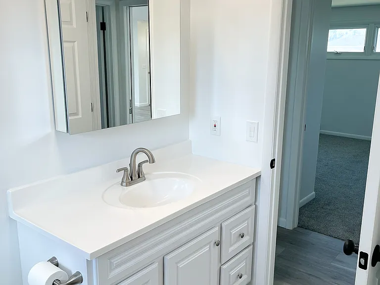 4803 Lyell Rd — Photo 28