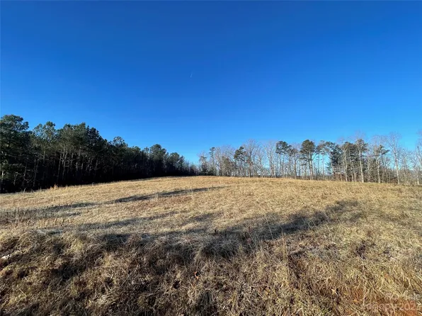 Huntsville Rd, Marion, NC 28752