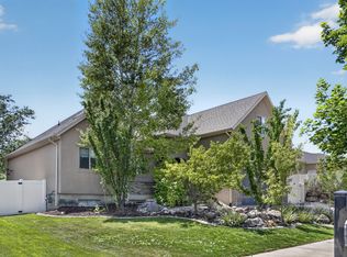 5853 W Whisper Rose Dr S, Herriman, UT 84096