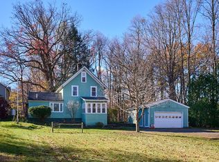 158 Main St, Williamsburg, MA 01096