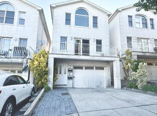 318 Linden Ave APT 2, Jersey City, NJ 07305