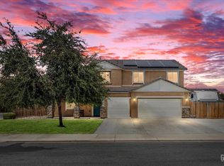 15824 Cusano Pl, Bakersfield, CA 93314