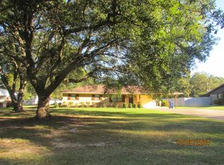713 Pine Ridge Dr, Hamburg, AR 71646
