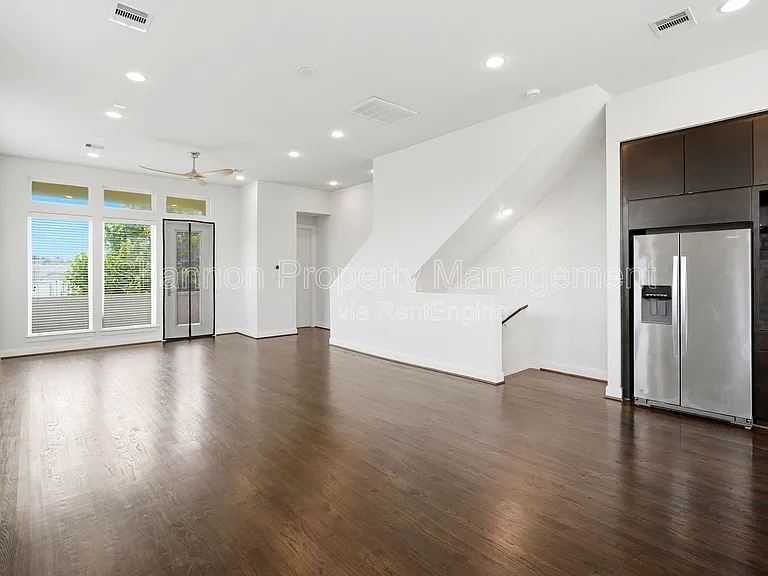 3131 Leeland St — Photo 11