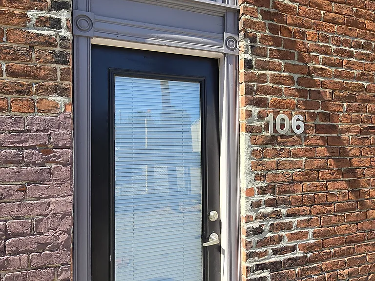 302 Goshen St #106 — Photo 4