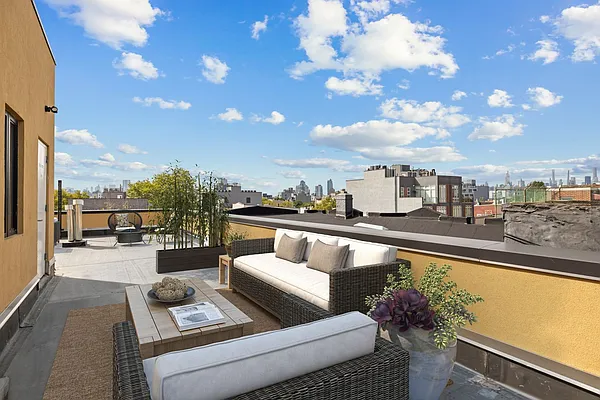 Rented by Compass | media 2