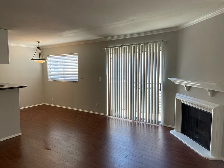 600 N Whitnall Hwy — Photo 14
