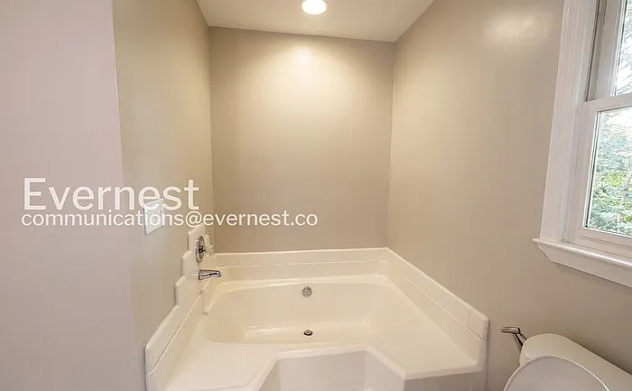 1617 Beckham Dr — Photo 10