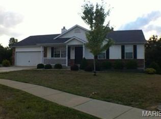 402 Wildflower Ridge Ct, Wentzville, MO 63385