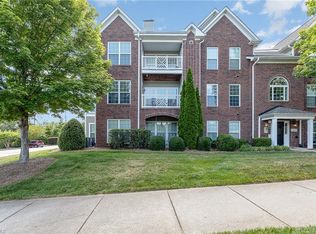 160 Shallowford Reserve Dr UNIT 201, Lewisville, NC 27023
