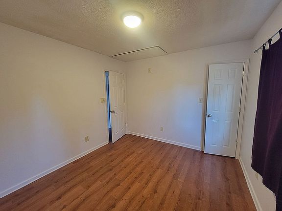 5th image of 1040 Burr Avenue
