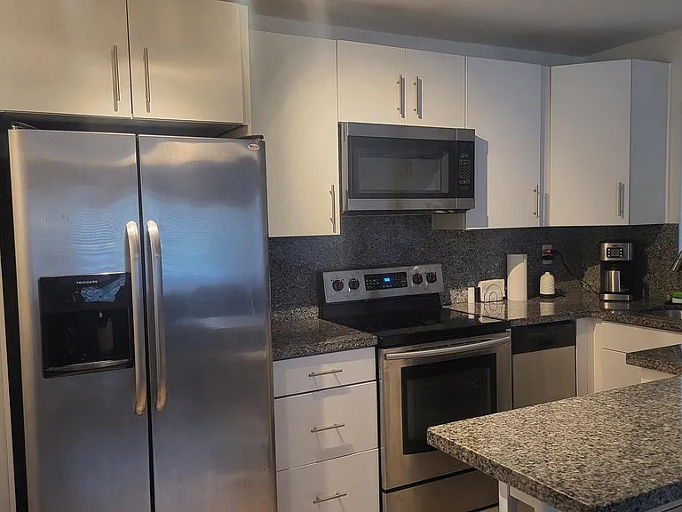 1528 NE 32nd St #A — Photo 17