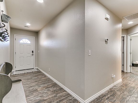 3rd image of 28015 E 149th Pl S