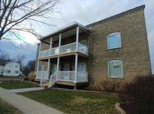 126 W Washington St APT 2W, Vicksburg, MI 49097
