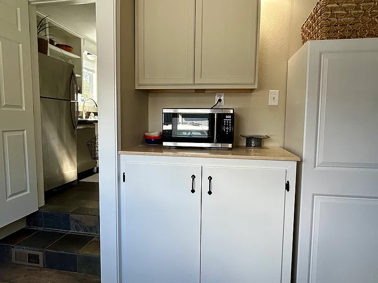 1511 L Ave — Photo 19