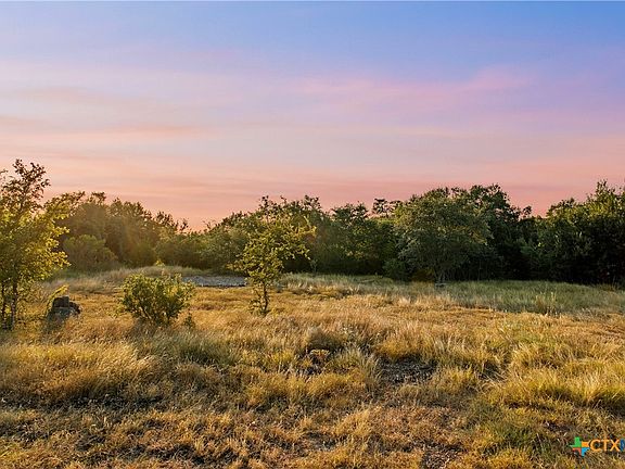 2nd image of 322 Lookout Rdg