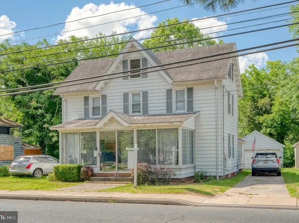 418 E State St, Delmar, MD 21875