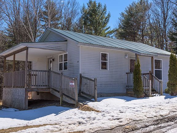 4th image of 19 Whippoorwill Ln