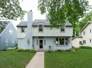 1310 1st St N, Fargo, ND 58102