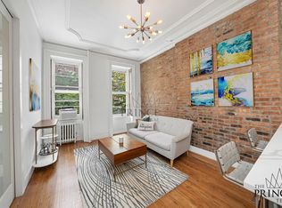 224 E 18th St APT 2A, New York, NY 10003