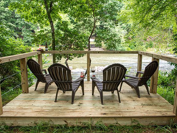 3rd image of 280 Cypress Cir Lot 648