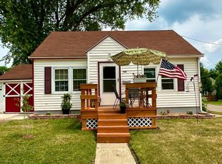 1221 Saint Joseph Ave, Albert Lea, MN 56007